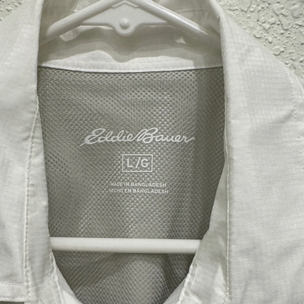 Eddie Bauer Men's Tech Woven White Button Down Shirt - Picture 3 of 6
